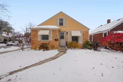 2225 Green, Racine, WI 53402