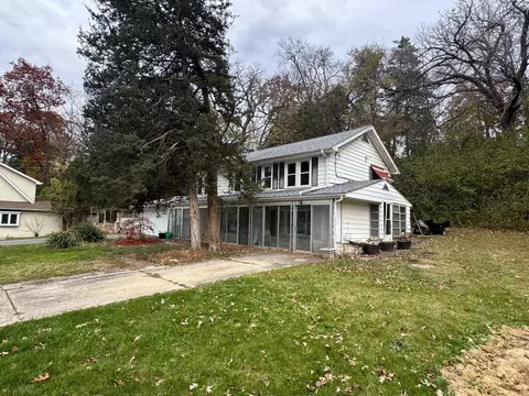 7741 Big Pne, Burlington, WI 53105
