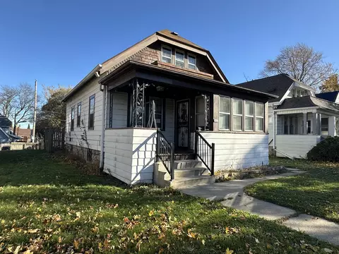 2652 N 55th, Milwaukee, WI 53210