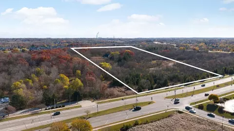9080 S Howell, Oak Creek, WI 53154