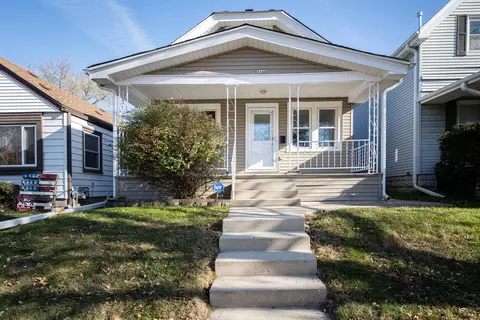 2240 S 78th, West Allis, WI 53219