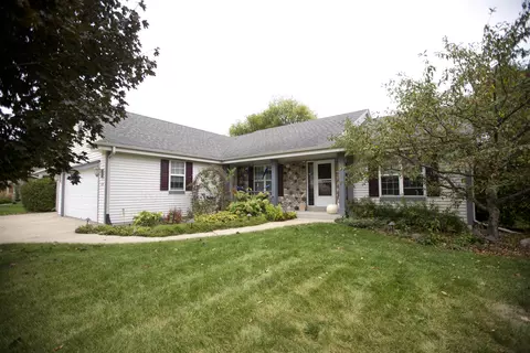 625 Chadwick, Watertown, WI 53094