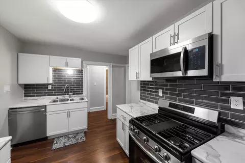 4643 W Capitol, Milwaukee, WI 53216