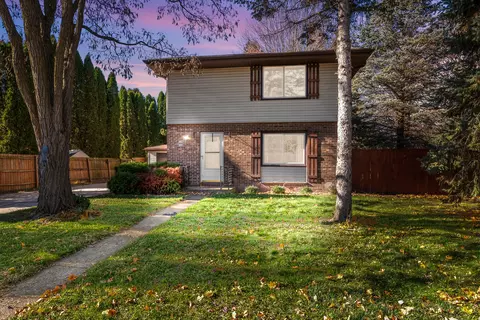 133 Judge #137, Saukville, WI 53080