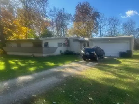 4161 S Church, New Berlin, WI 53151