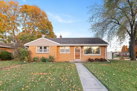 4612 S 61st, Greenfield, WI 53220