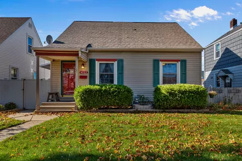 4023 S 1st, Milwaukee, WI 53207