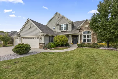 w273n2543 Arlington, Pewaukee, WI 53072