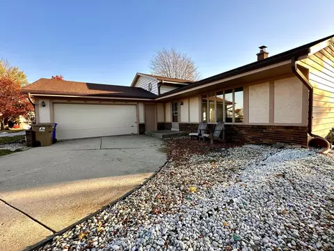 5207 39th, Kenosha, WI 53144