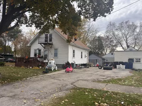 3219 20th, Racine, WI 53405