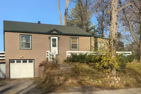 34144 Oakdale, Burlington, WI 53105