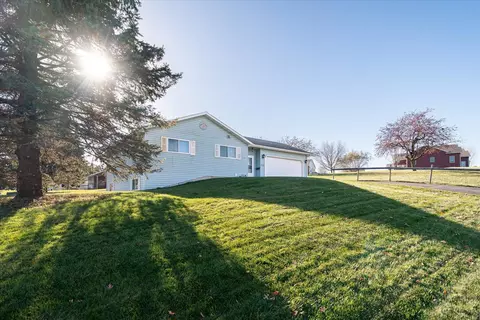 1001 Sherwood, Viroqua, WI 54665