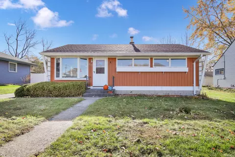 513 Blake, South Milwaukee, WI 53172