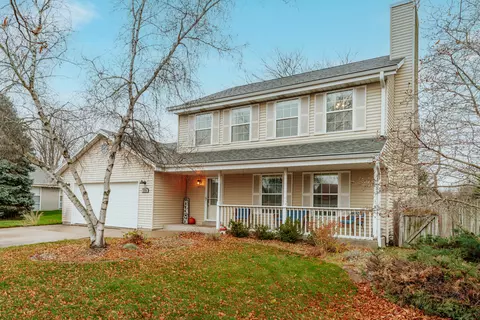 275 Dean, Belgium, WI 53004