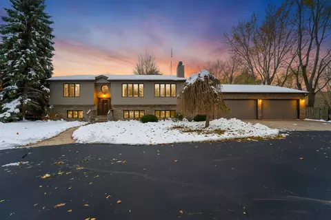 9950 8th, Pleasant Prairie, WI 53158