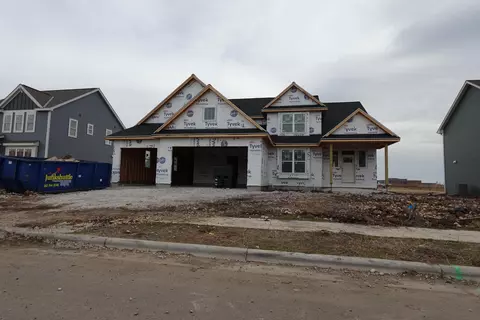 1745 Hammock, Oconomowoc, WI 53066