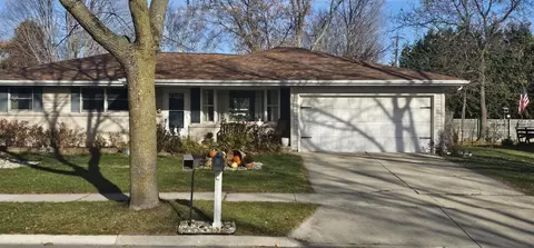 3166 North, Sheboygan, WI 53083