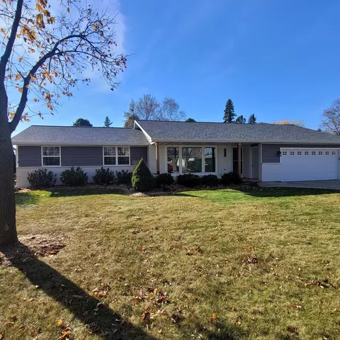 1089 Orlando, Ashwaubenon, WI 54304