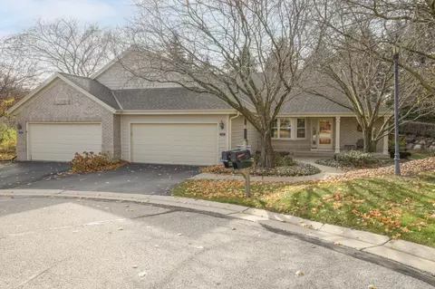 675 Charleston #B, Brookfield, WI 53045
