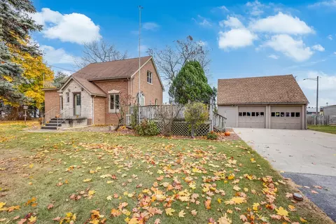 4729 Vista, Manitowoc, WI 54220