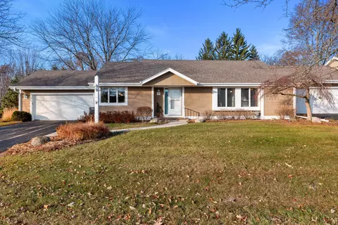 130 Harrogate, Waukesha, WI 53188