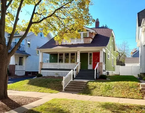3905 N Farwell, Shorewood, WI 53211