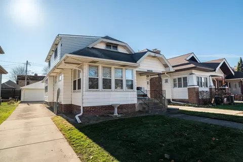 421 Augusta, Racine, WI 53402