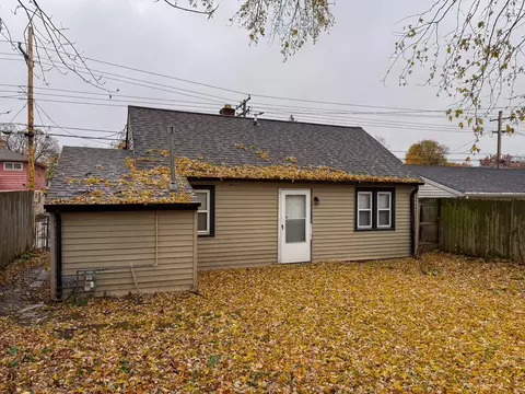 4268 N 69th, Milwaukee, WI 53216