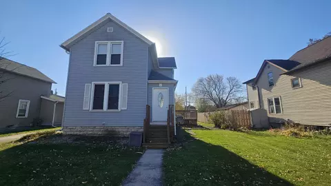 152 E Arndt, Fond Du Lac, WI 54935