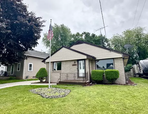 3005 Meadow, Manitowoc, WI 54220