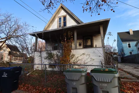 1314 N 22nd, Milwaukee, WI 53205