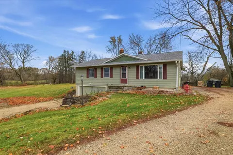 N8838 County Road N, Troy, WI 53120