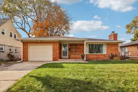 2605 S 82nd, West Allis, WI 53219