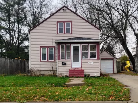 1407 Dakota, Watertown, WI 53094