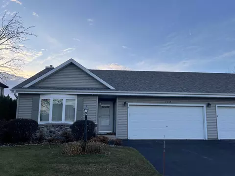 782 Acadia, West Bend, WI 53095