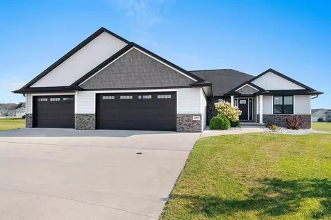 1997 Dobby, Lawrence, WI 54115