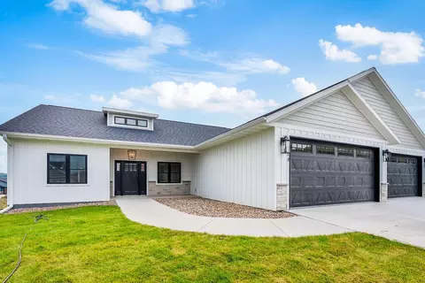 264 Southern, Holmen, WI 54636