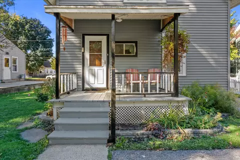 1471 Cleveland, Waukesha, WI 53186