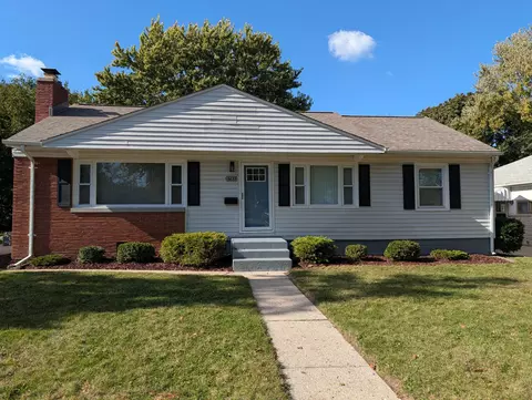 3233 S 55th, Milwaukee, WI 53219
