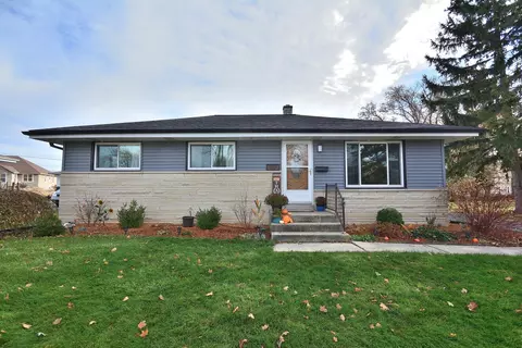 w178n8846 Queensway, Menomonee Falls, WI 53051