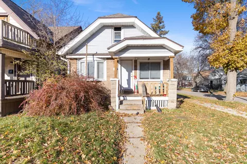4200 W Bonny, Milwaukee, WI 53216