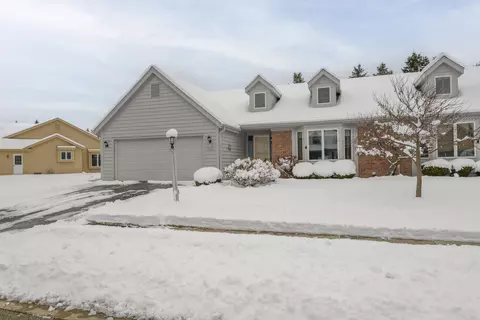 w180n9890 Riversbend, Germantown, WI 53022