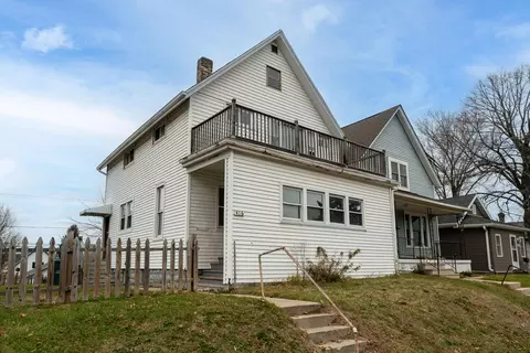 416 Marquette, South Milwaukee, WI 53172
