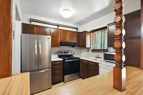 8657 N 73rd, Milwaukee, WI 53223
