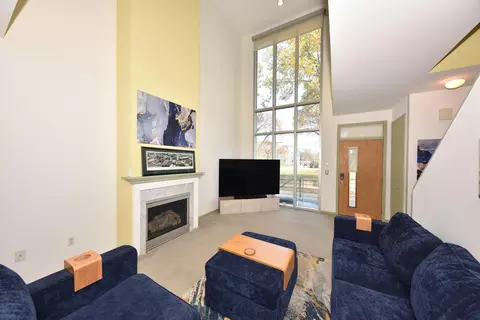 1923 N Pierce, Milwaukee, WI 53212