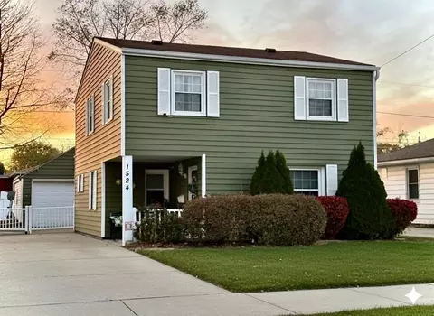 1524 Orchard, Racine, WI 53405