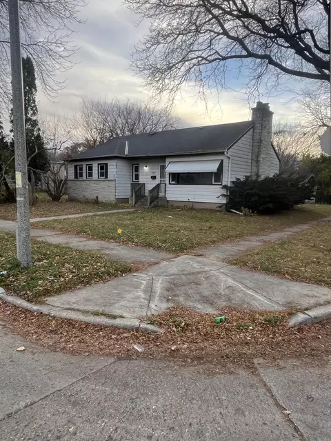 4575 N 46th, Milwaukee, WI 53218