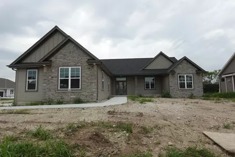 1343 Periwinkle, Oconomowoc, WI 53066