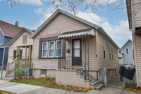 1434 S 3rd, Milwaukee, WI 53204