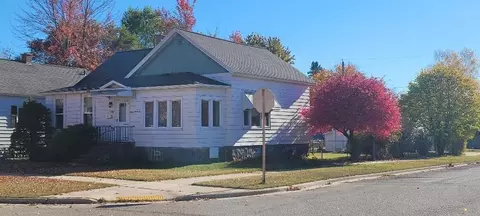 1139 Elizabeth, Marinette, WI 54143